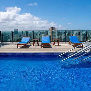 https://hotel-ramada-suites-recife-boa-viagem.portodegalinhashotels.com